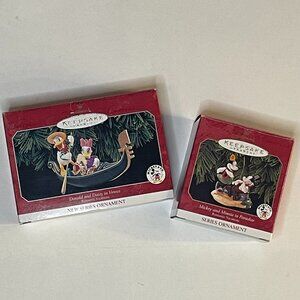VTG Disney Hallmark Keepsake Ornament Romantic Vacation Series Donald and Mickey